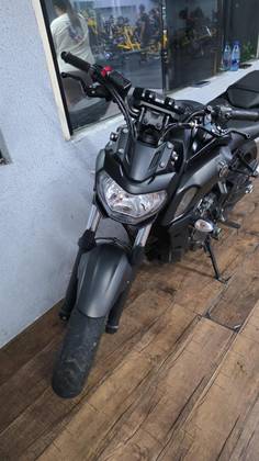 YAMAHA MT-07 ABS YAMAHA MT-07 ABS